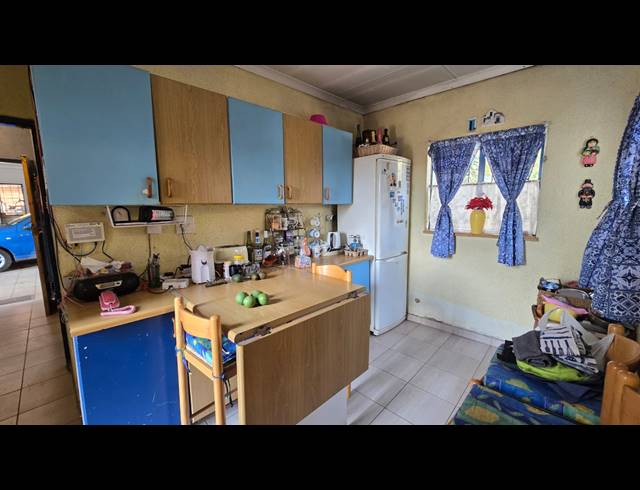4 BEDROOM FREEHOLD FOR SALE IN ELANDSPARK